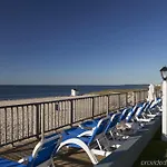 Blue Water Resort 